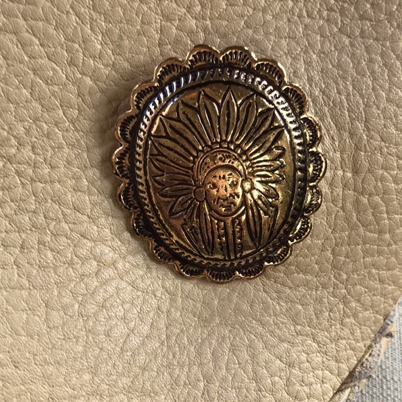 Handcrafted Leather Navajo Style One Button Moccasins Size 10 - Picture 6 of 13